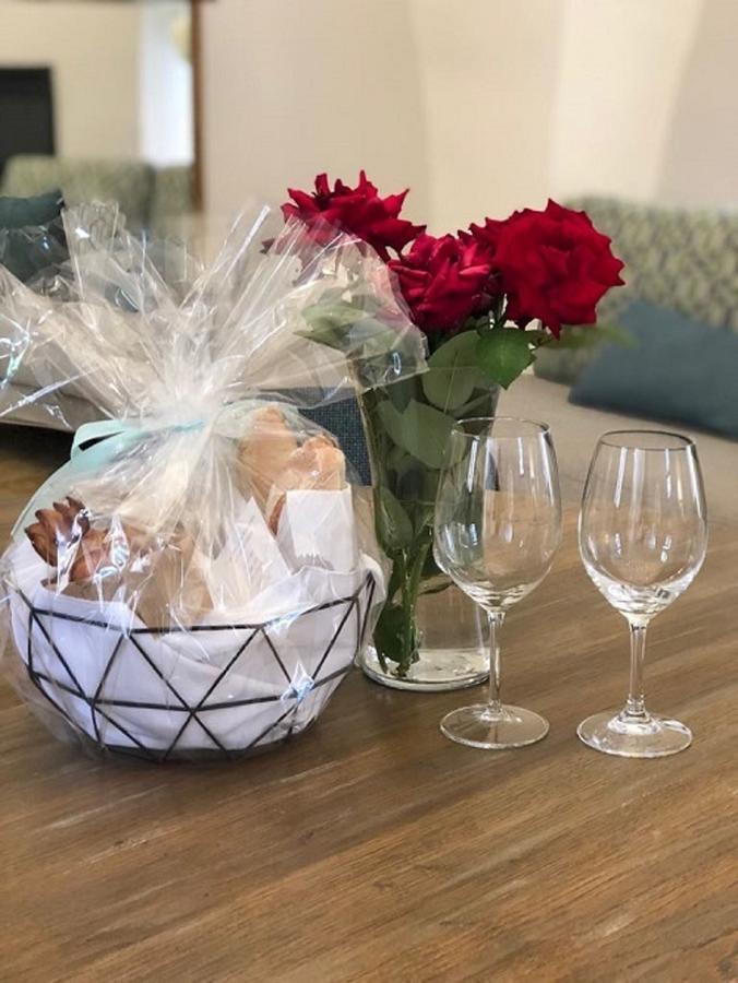 Villa Mamilla - Boutique Suites エルサレム エクステリア 写真